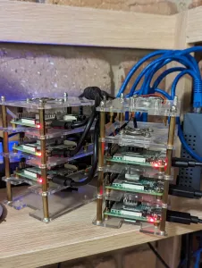 The cluster live – after a few hours of card formatting.